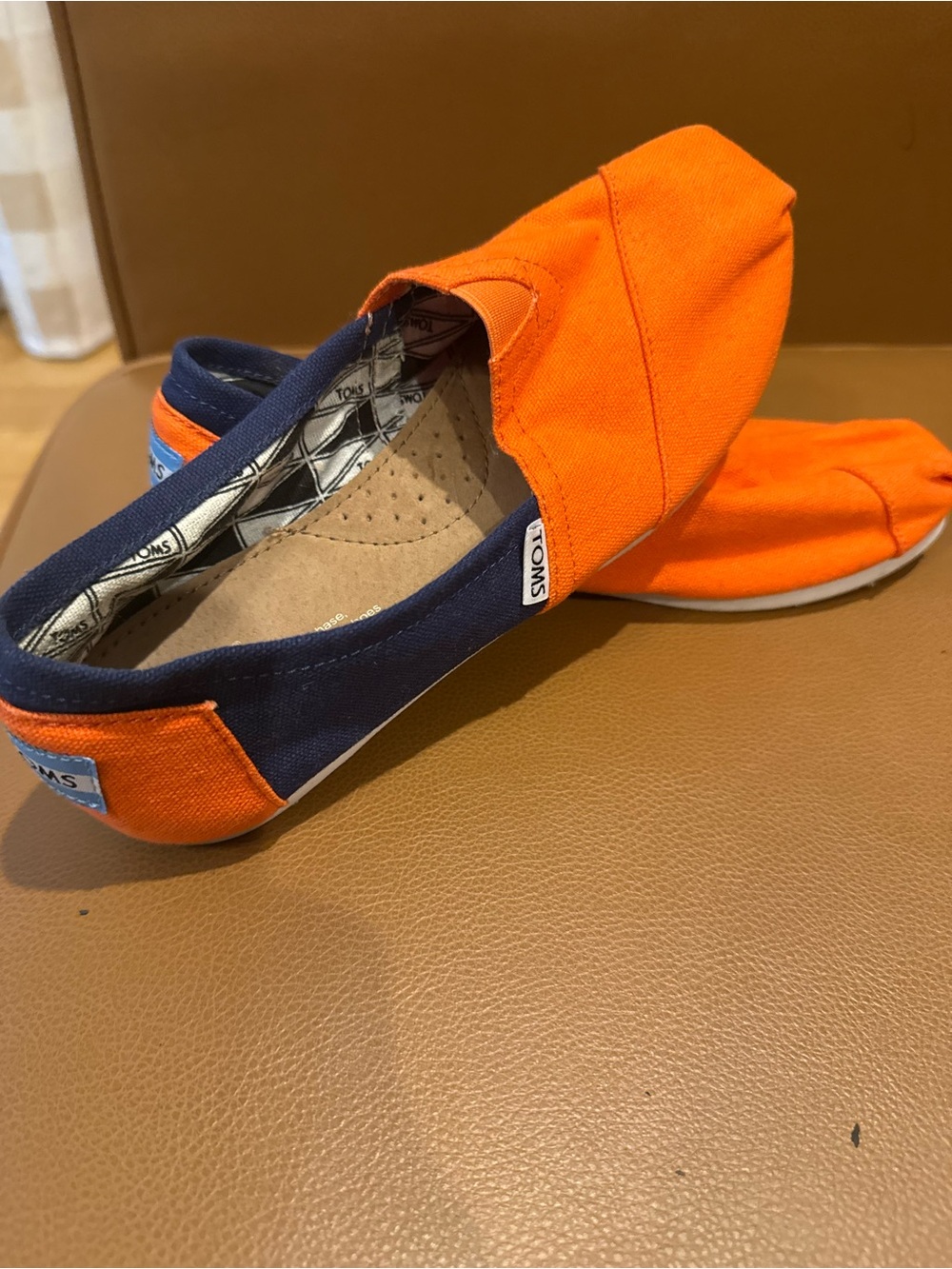 TOMS Orange and Navy Canvas Slip-On Moccasins never used size 8